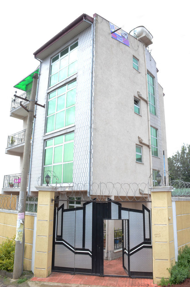 Keba Guest House Addis Ababa Exterior photo